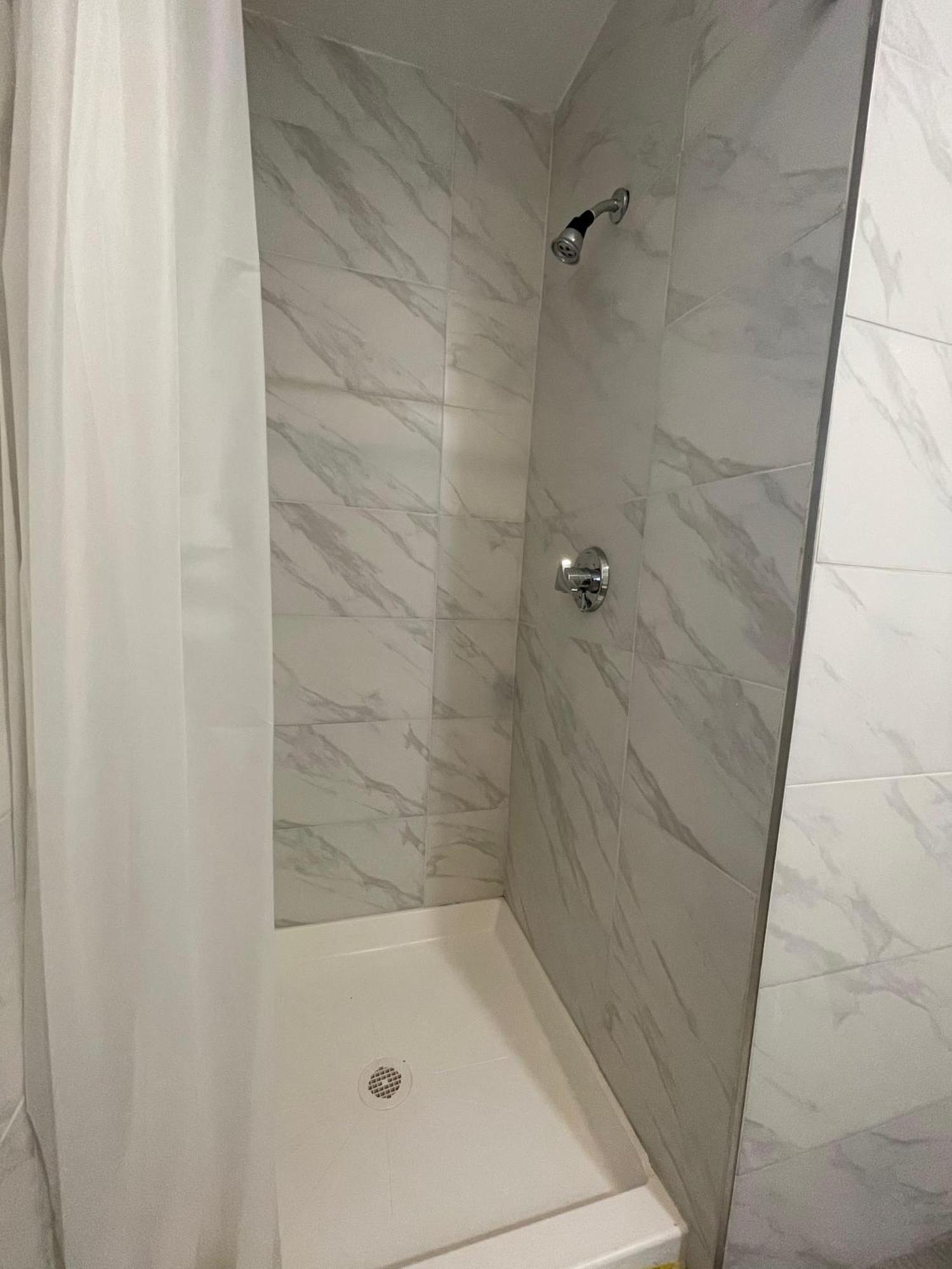 Travelers Motor Lodge North Smithfield Экстерьер фото