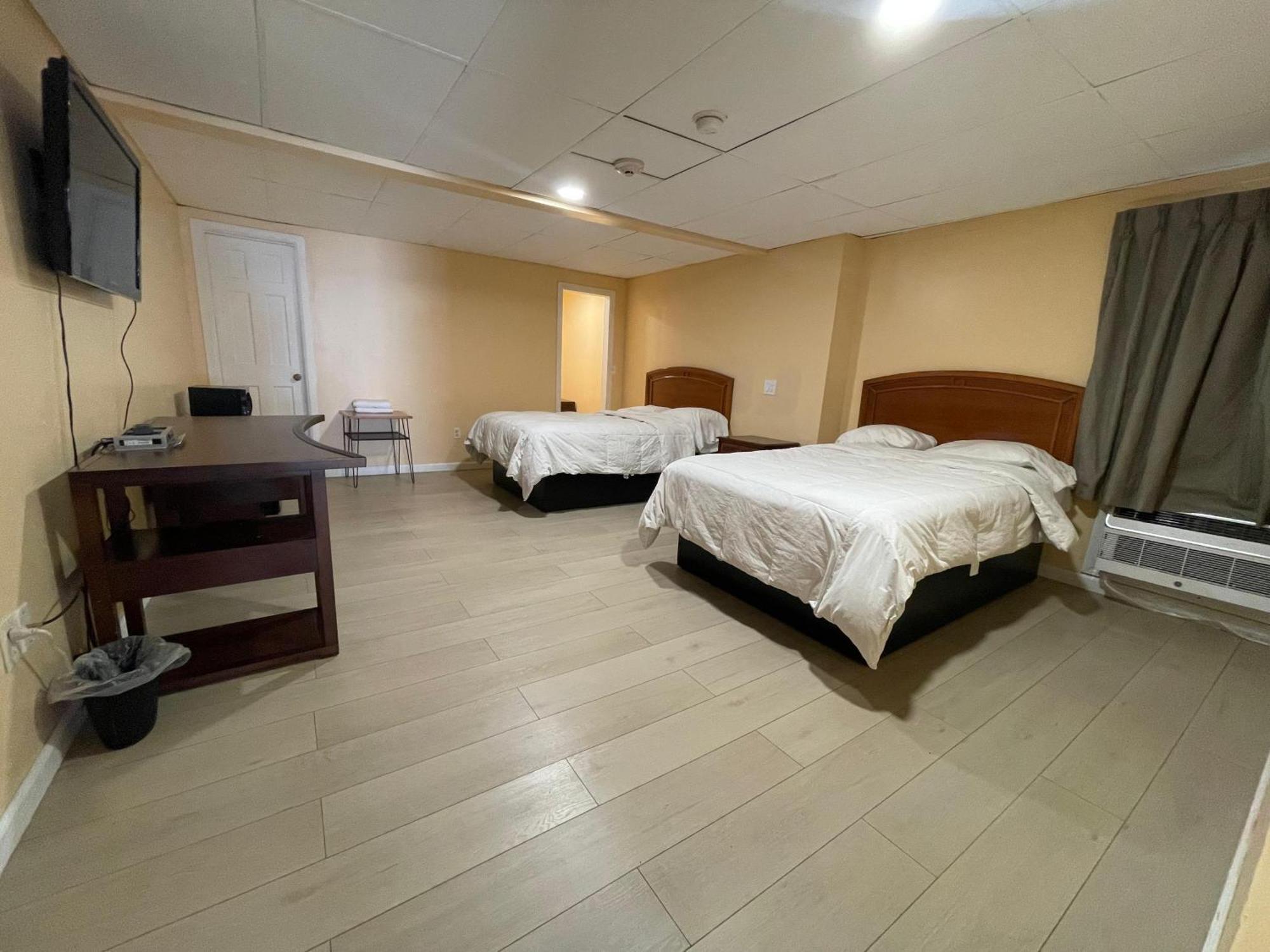 Travelers Motor Lodge North Smithfield Экстерьер фото