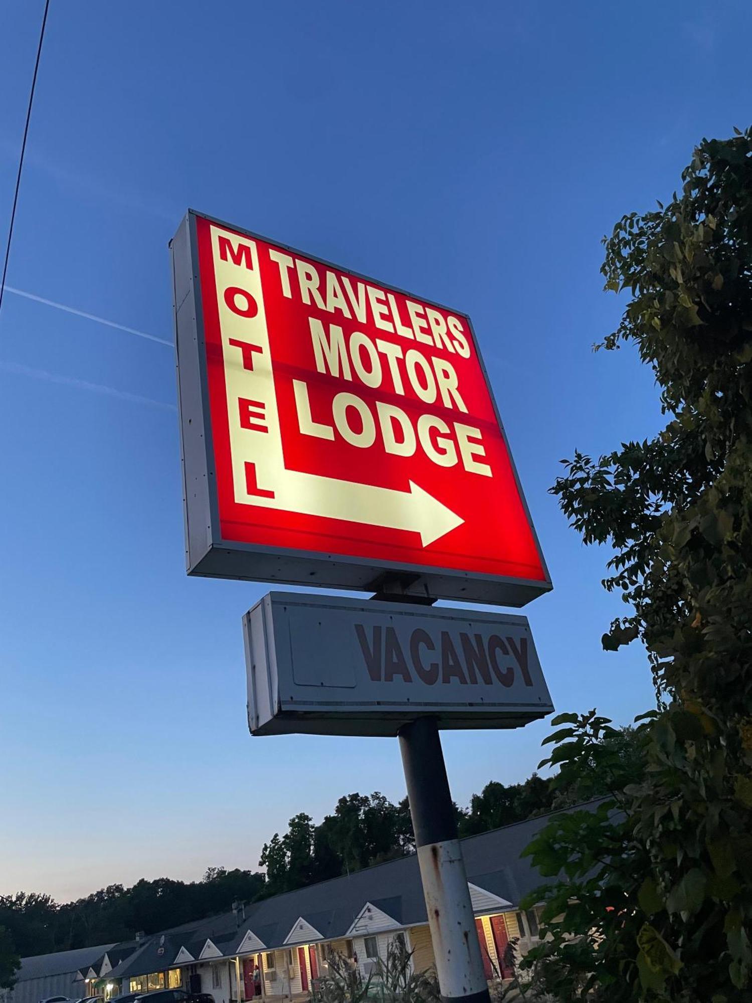 Travelers Motor Lodge North Smithfield Экстерьер фото